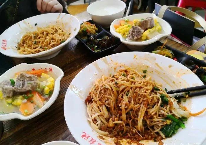 哪种饵丝最好吃,又好吃又简单的饵丝