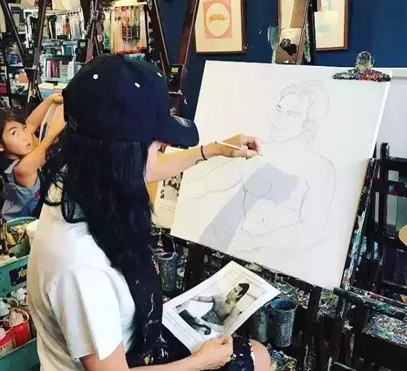 张柏芝多少岁离婚,张柏芝离婚多少岁