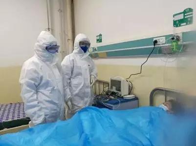 抗击疫情勇担当,疫情下医护党员的责任与担当