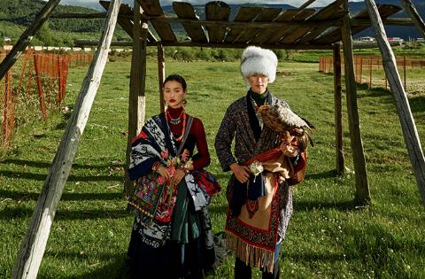 远嫁办婚礼娘家请哪些人去呢,远嫁办婚礼没有几个朋友来