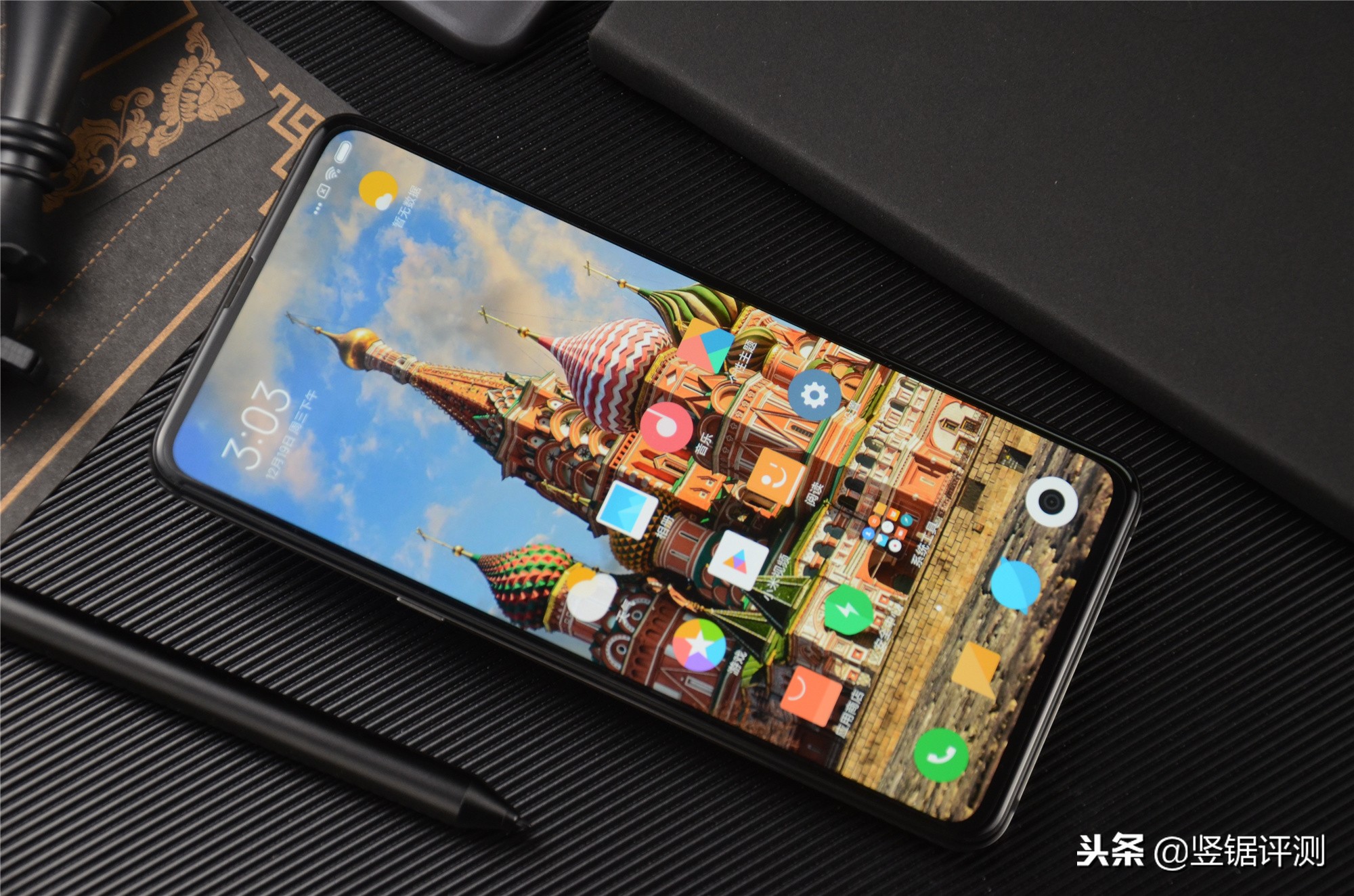 3299元买了一台小米MIX3,使用一个月来说说真实体验