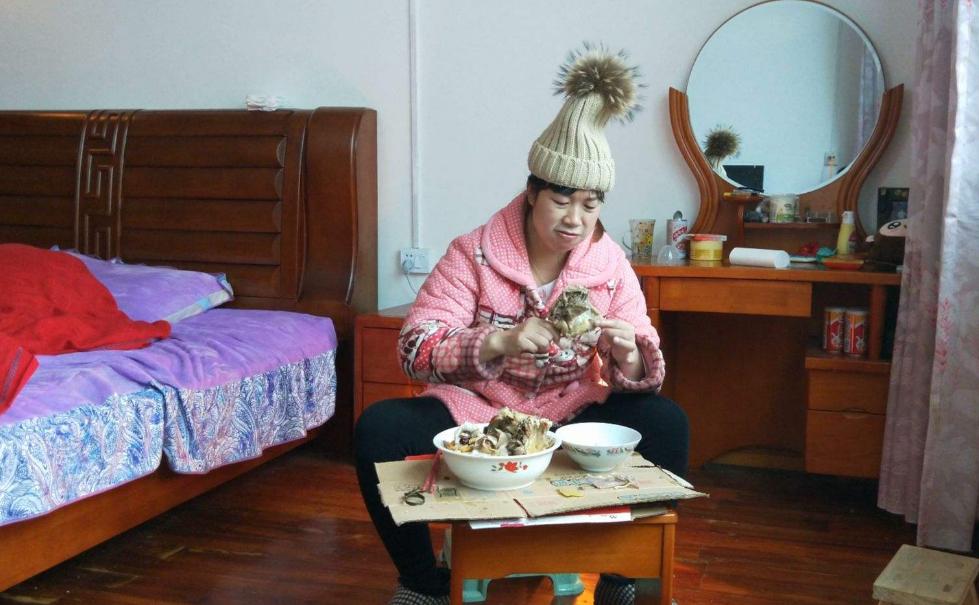 哺乳期妈妈性格暴躁,哺乳期五个月脾气暴躁控制不住