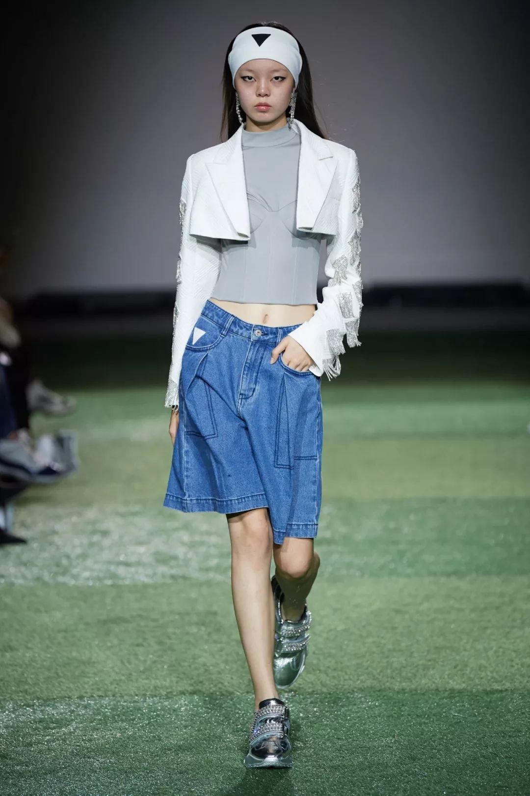 十二星座春夏穿什么,关于十二星座的夏季穿搭