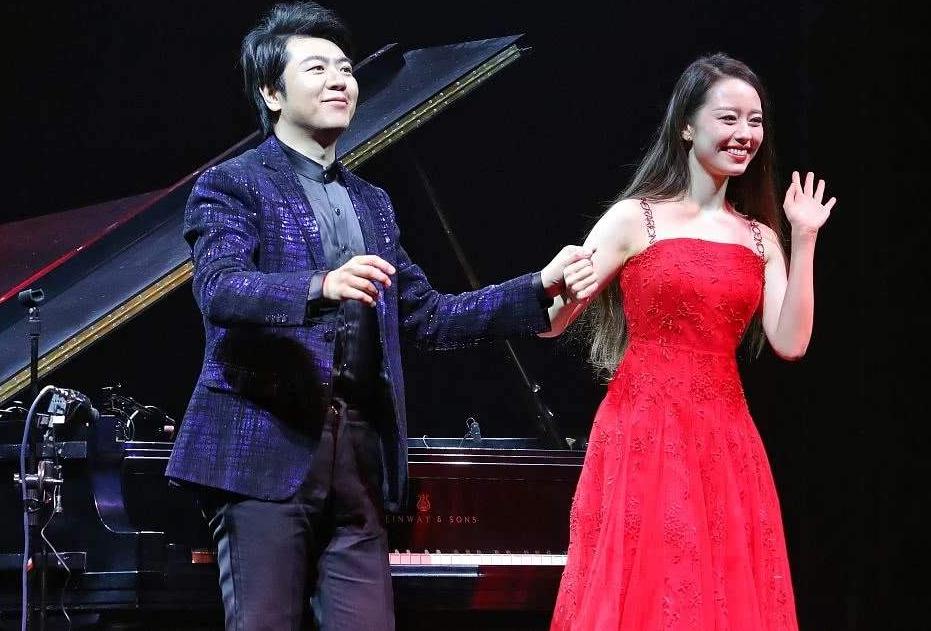 郎朗代言的奶粉贝拉米,海普诺凯和郎朗一起拍广告的是谁