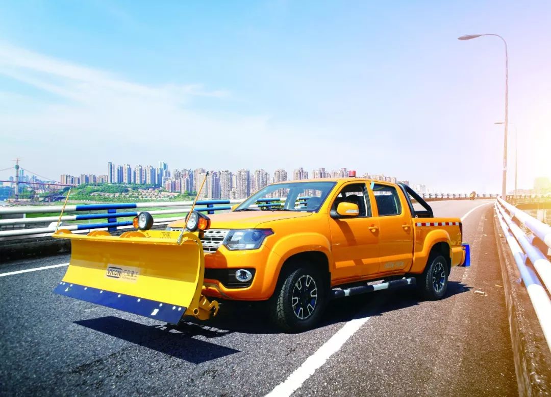 除雪保畅为平安年保驾护航,除雪保畅通全力出动