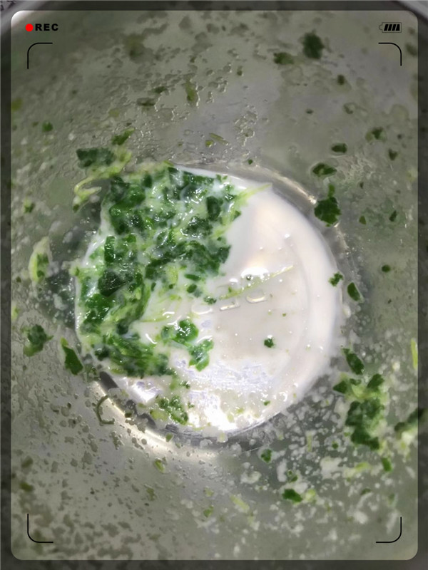 给宝宝添加蔬菜泥米糊，这四个问题，家长一定要注意