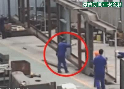 焦化厂焦炉工有什么危险,焦化厂容易发生的环境违法行为