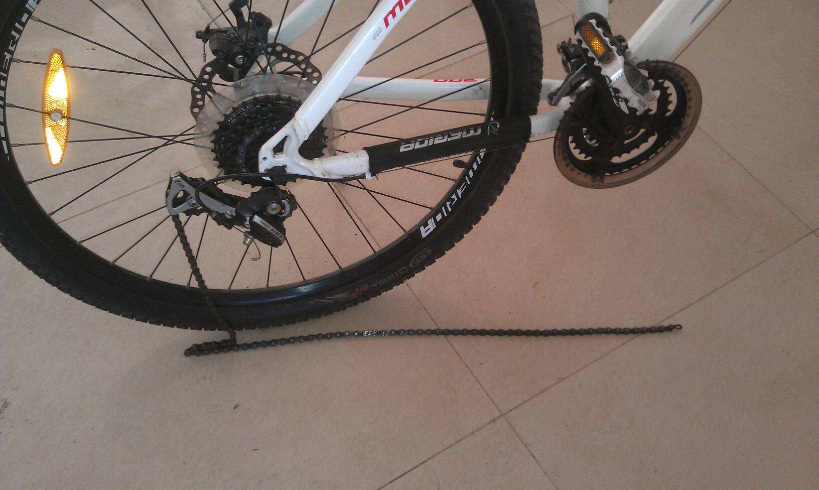 变速自行车变速时掉链子怎么解决,变速自行车不蹬掉链子是怎么回事