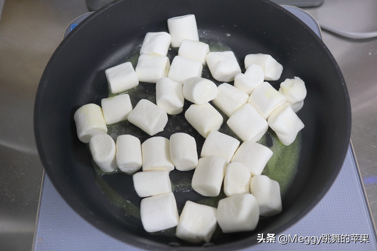 牛轧糖草莓味的,网红牛轧糖内咸蛋黄