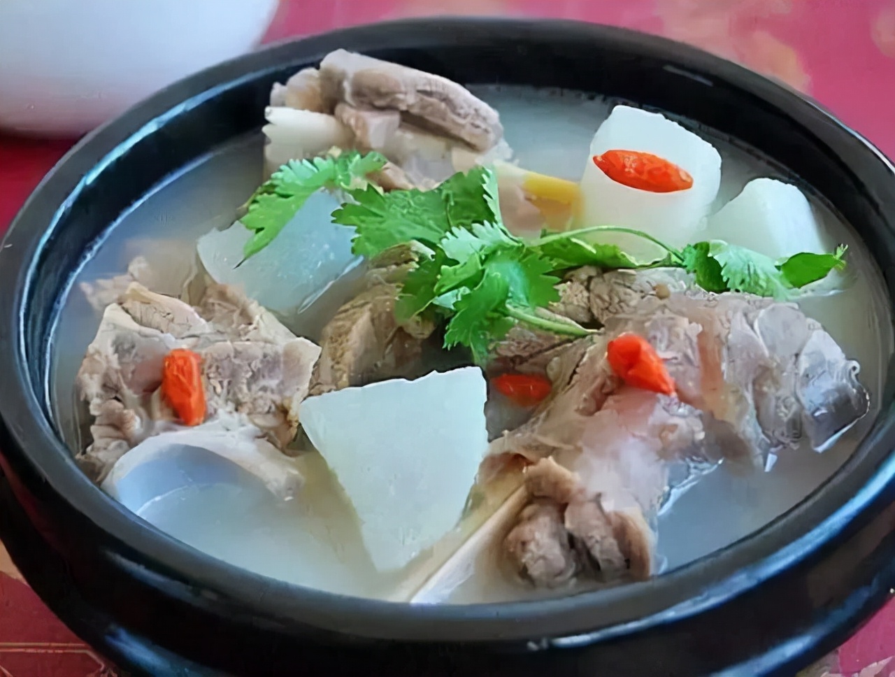 炖羊肉最忌讳放什么调料,炖羊肉切记两不放