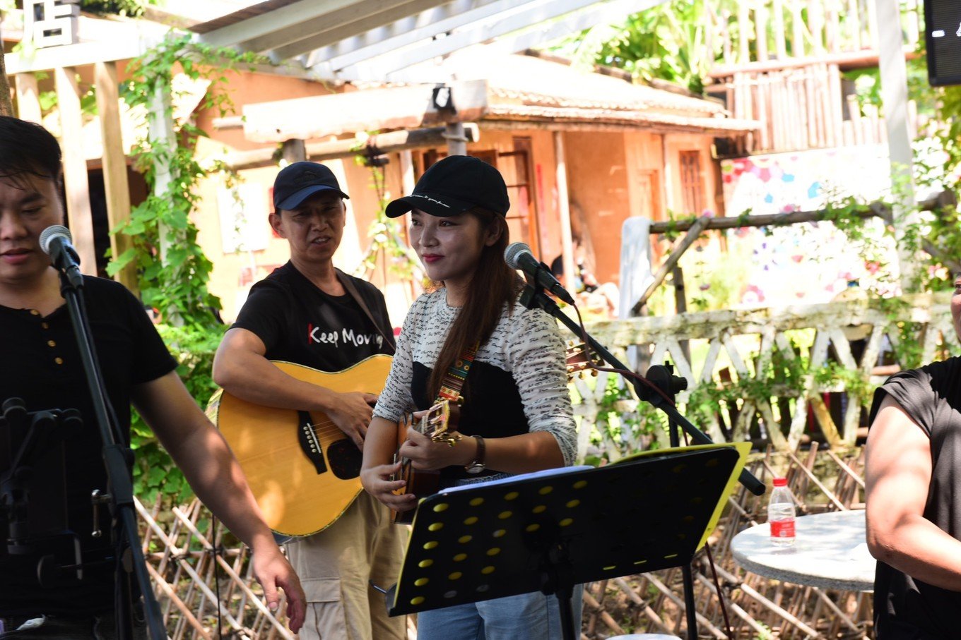 从北海坐游轮去海南海上观光,北海国际邮轮到越南