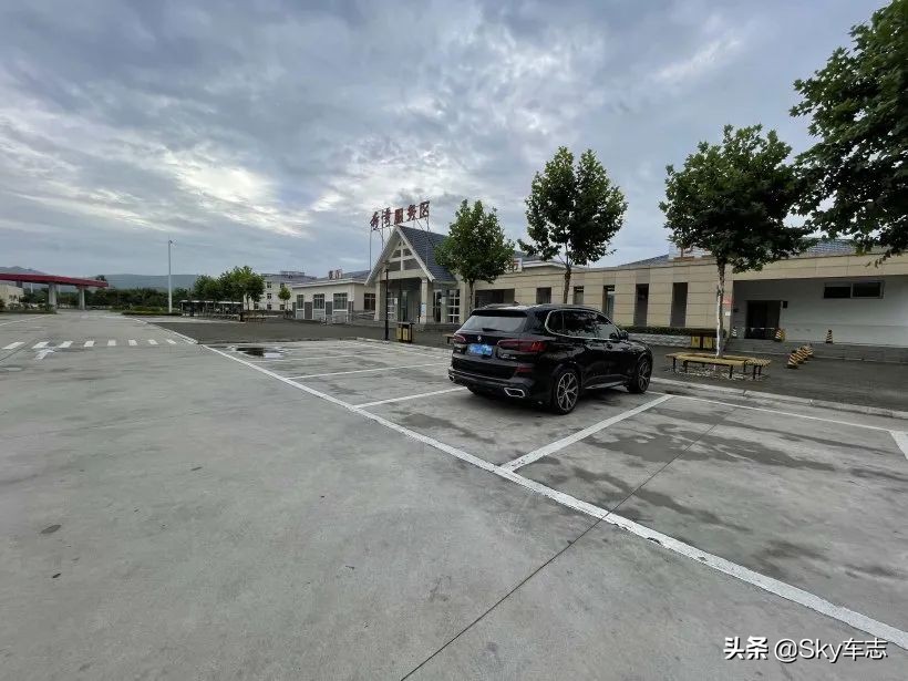 7天3000公里,宝马x57000公里发现烧机油