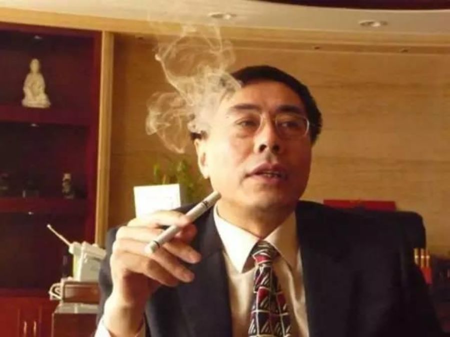 *子烟电**,一个幽灵在游荡