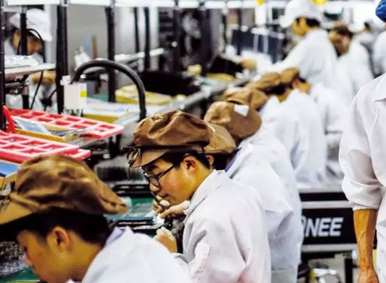 阿迪耐克折扣真的假的,国内买的阿迪耐克有真货吗