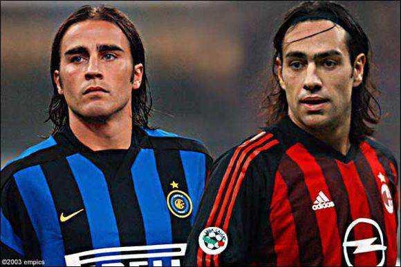 足球场上的传奇进球你见过几个,足球曾经传奇