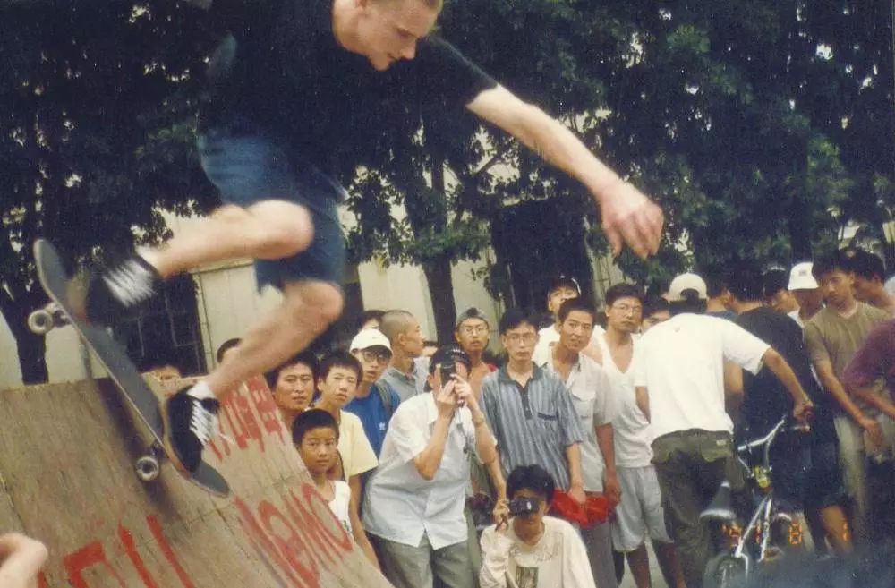 滑板人与普通人,滑板人的生活现状