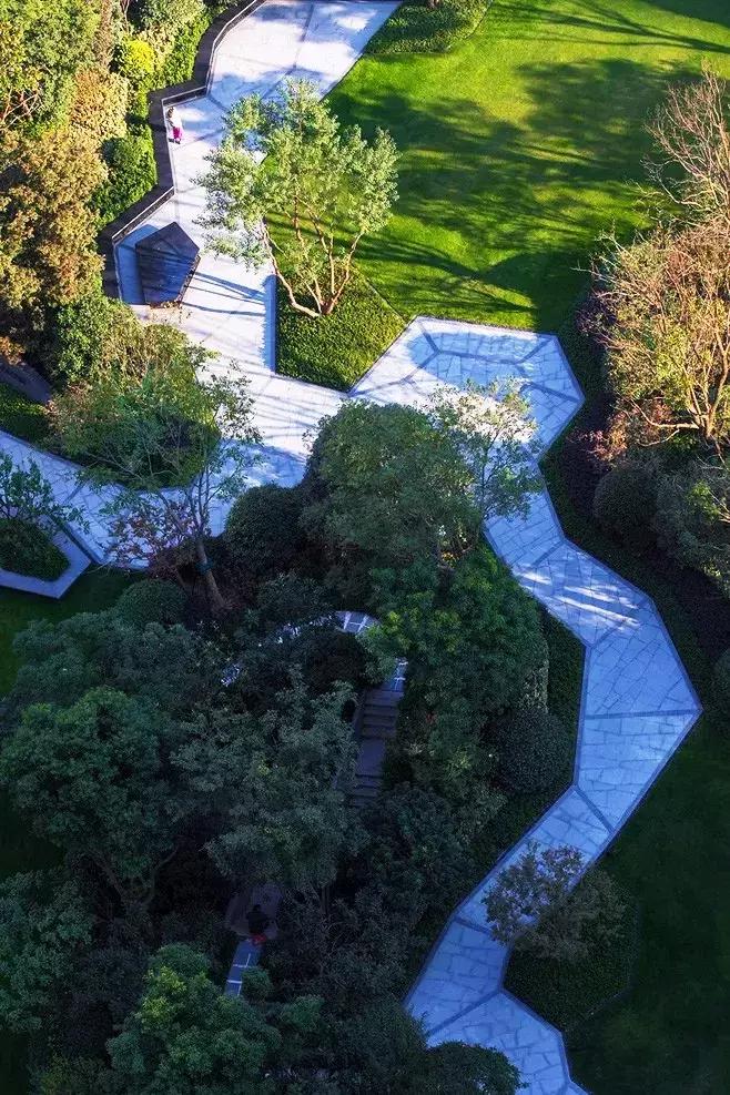 有设计感的线条图,极简设计之路