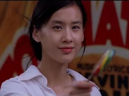 不听话的黄圣依,听话的李卉,霸气解约张雨绮,星女郎的不同人生