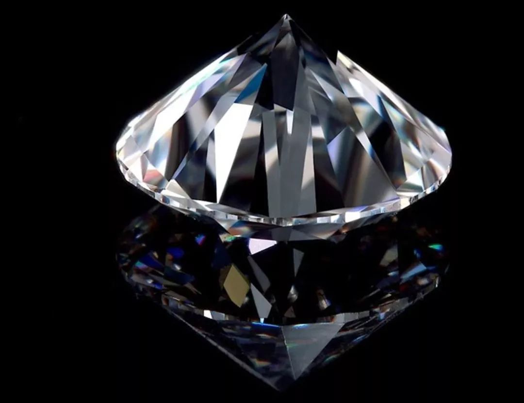 买珠宝需要去大品牌吗,去香港卖珠宝怎么样