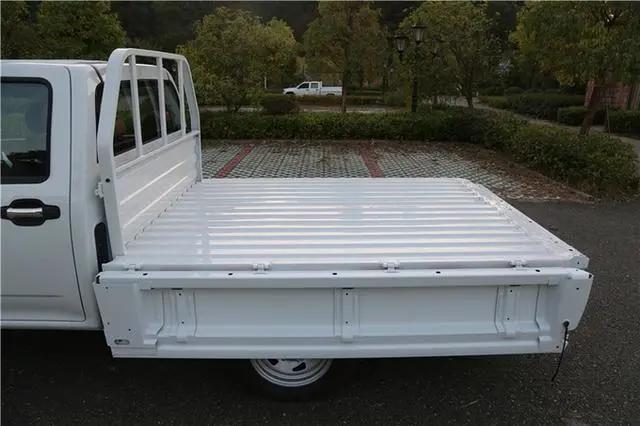 骐铃t100柴油皮卡车,骐铃T100和大迈X5对比