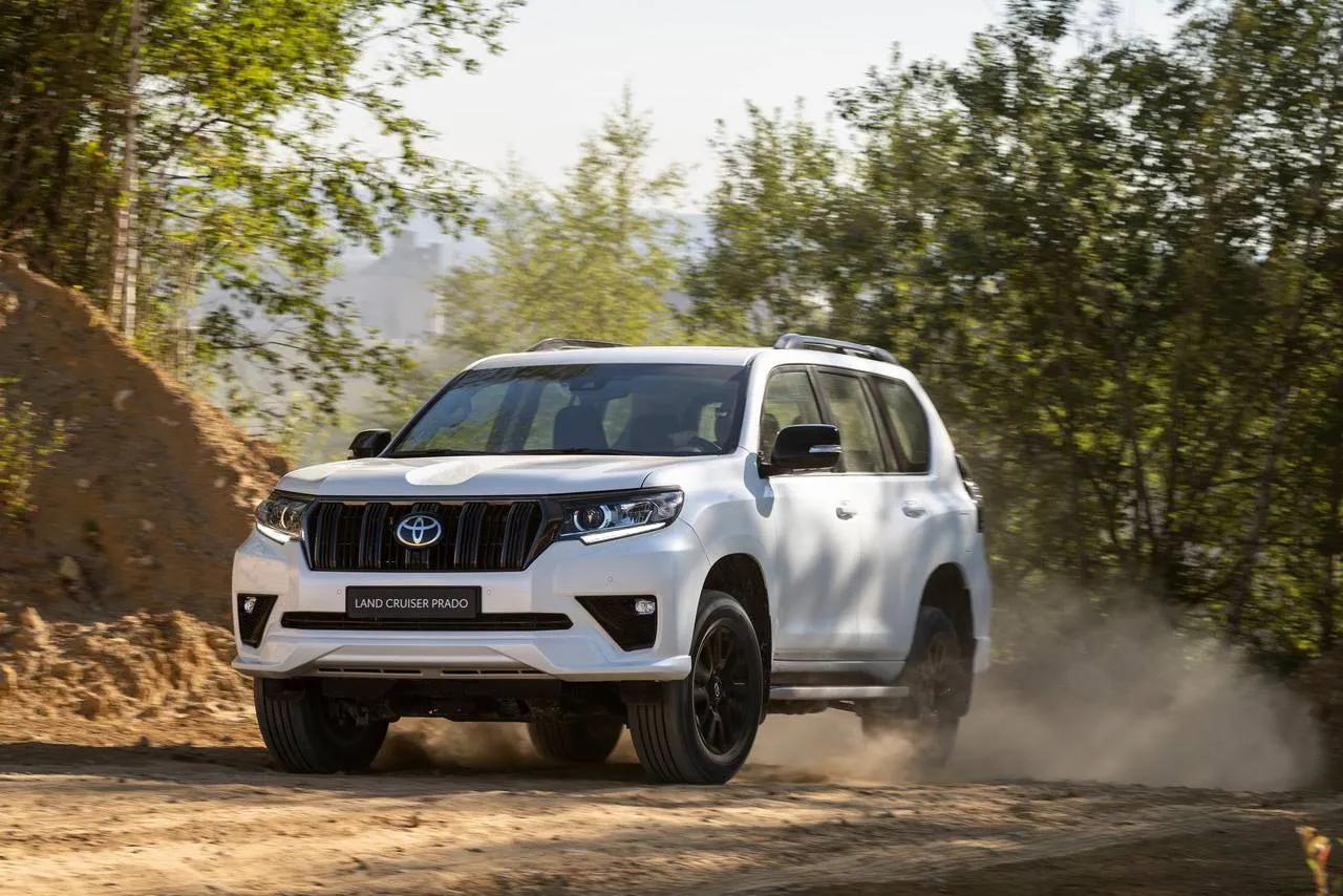 丰田霸道2022款落地价lc76,中国有丰田霸道lc250现车了吗