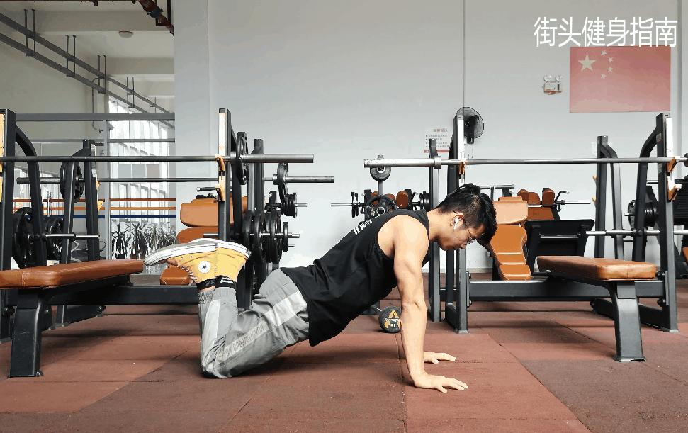 不会做俯卧撑的怎么练,俯卧撑做不了10个怎么练胸肌