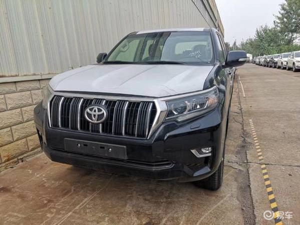 丰田霸道3000柴油20款,中东版柴油普拉多3000配置