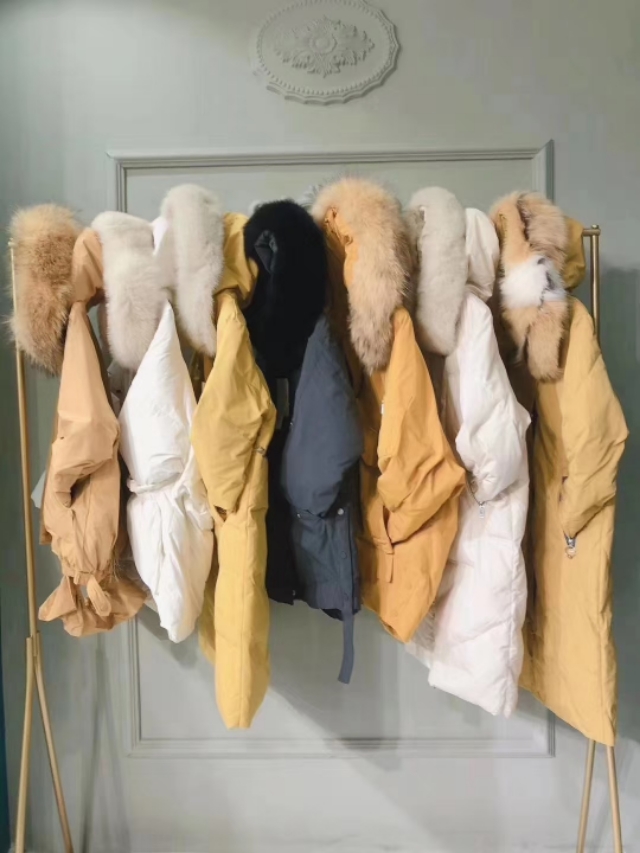 品牌女装尾货批发直播,品牌女装尾货批发300一袋