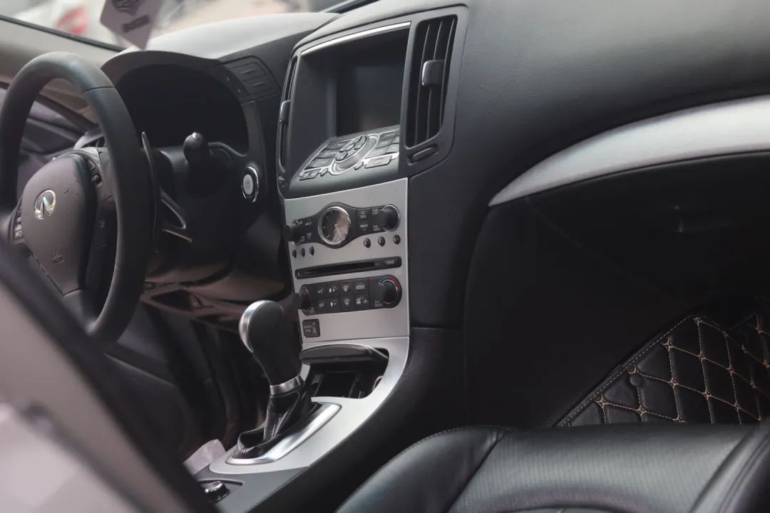 英菲尼迪g37s翻新,翻新英菲尼迪q70l