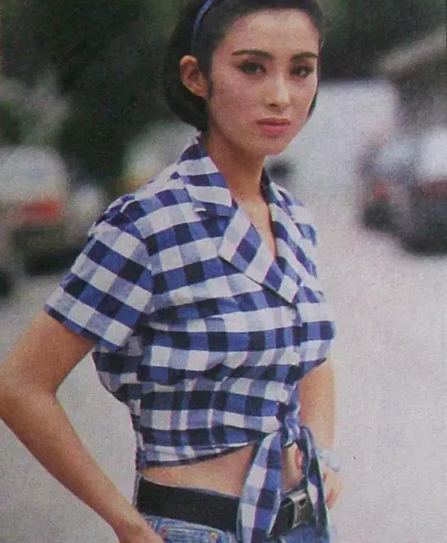 港风必备单品,流行的港风穿搭