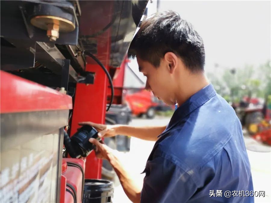 为什么东方红拖拉机比较保值,东方红系列柴油机