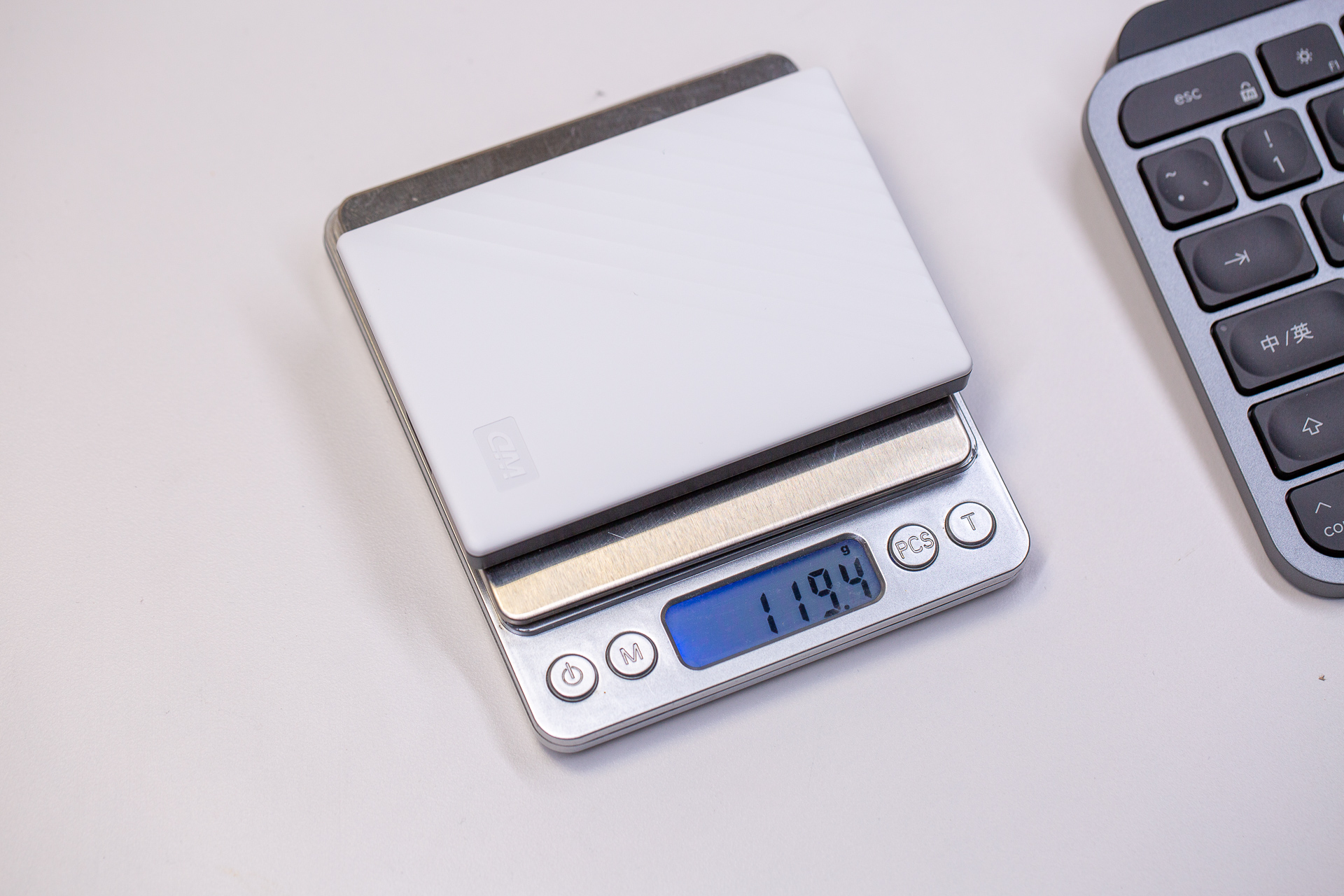 西数mypassport,西数mypassport2t随行版拆解