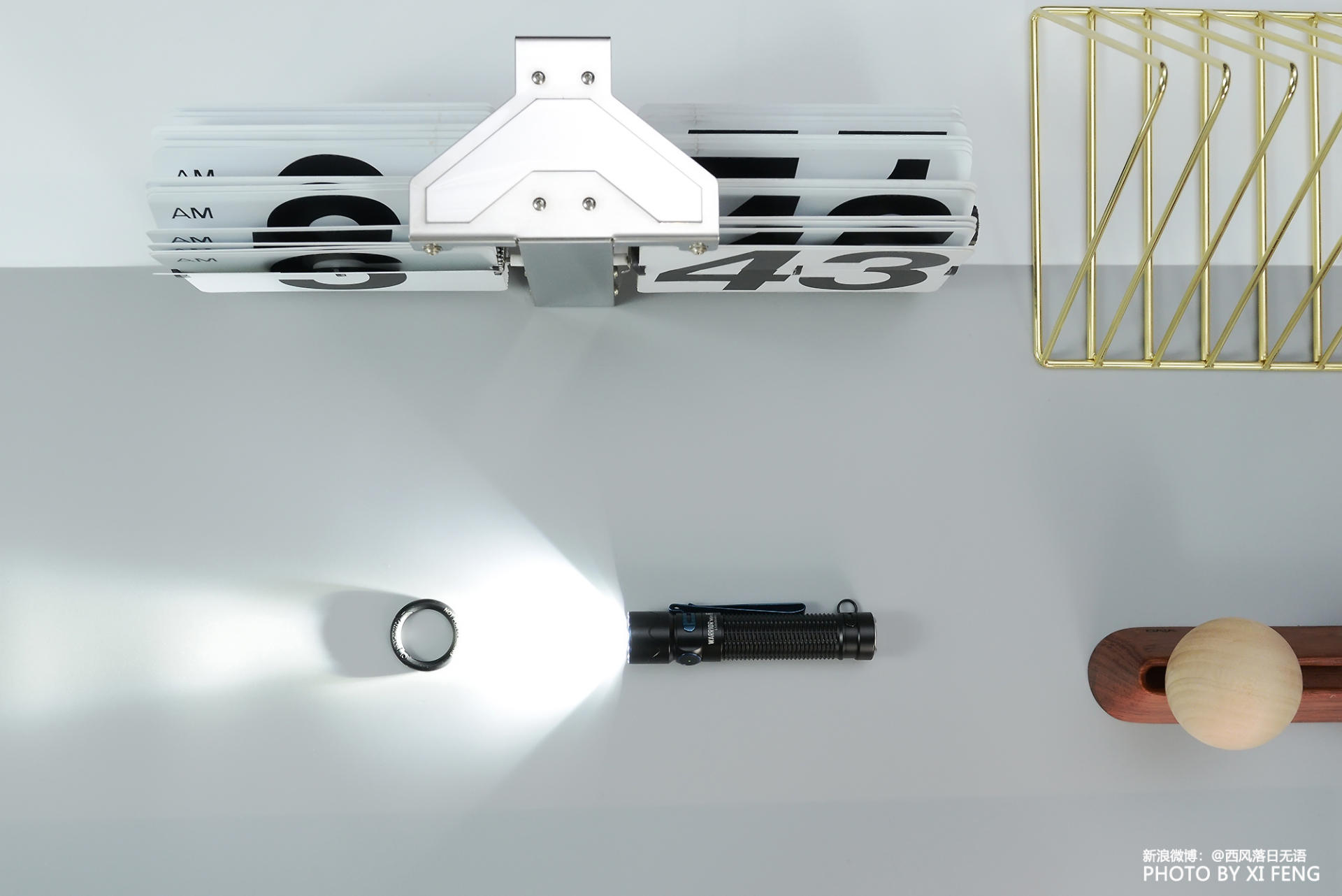 入坑战术手电,老司机推荐了OlightWarriormini2