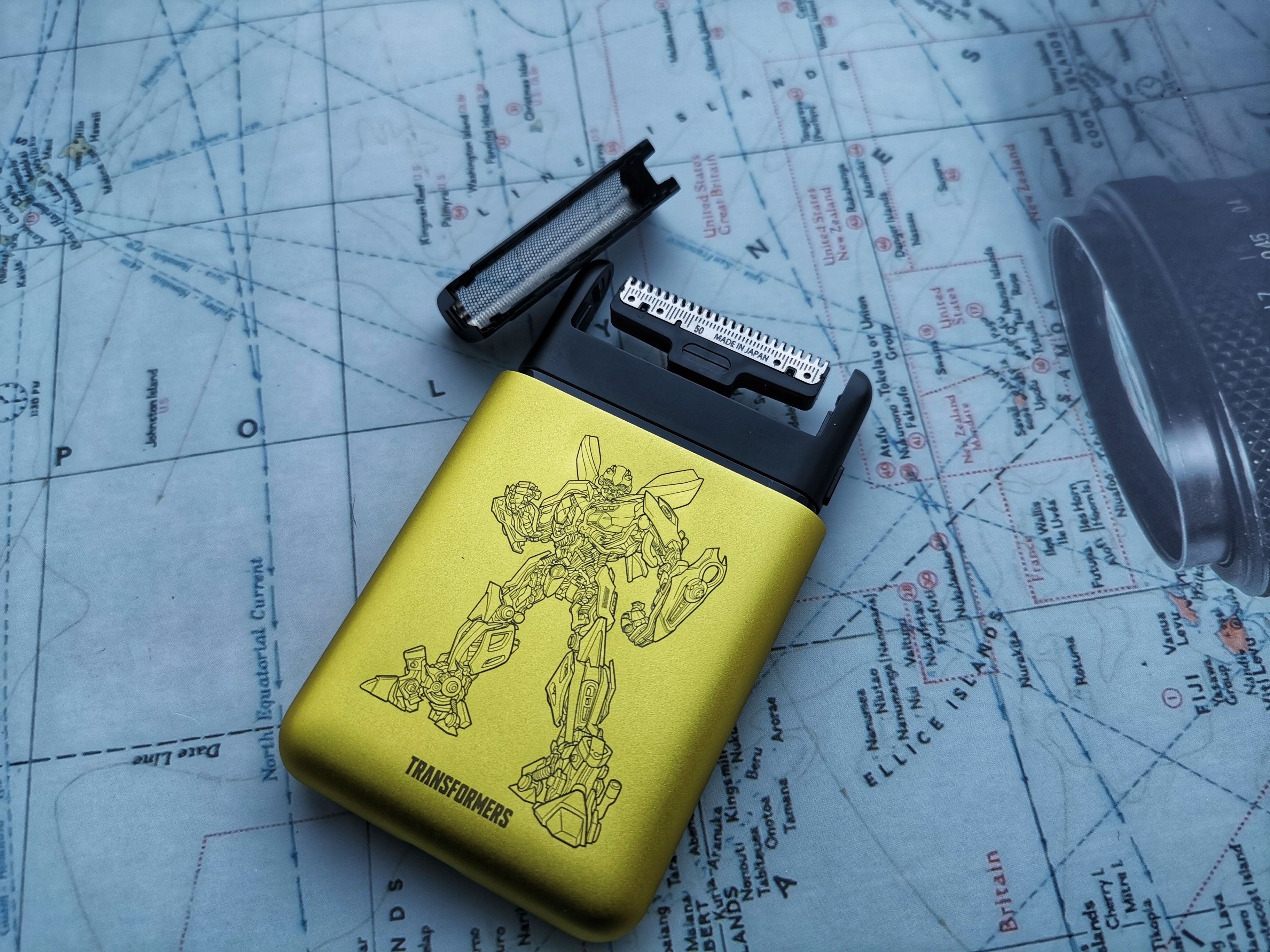 须眉电动剃须刀变形金刚,须眉变形金刚剃须刀