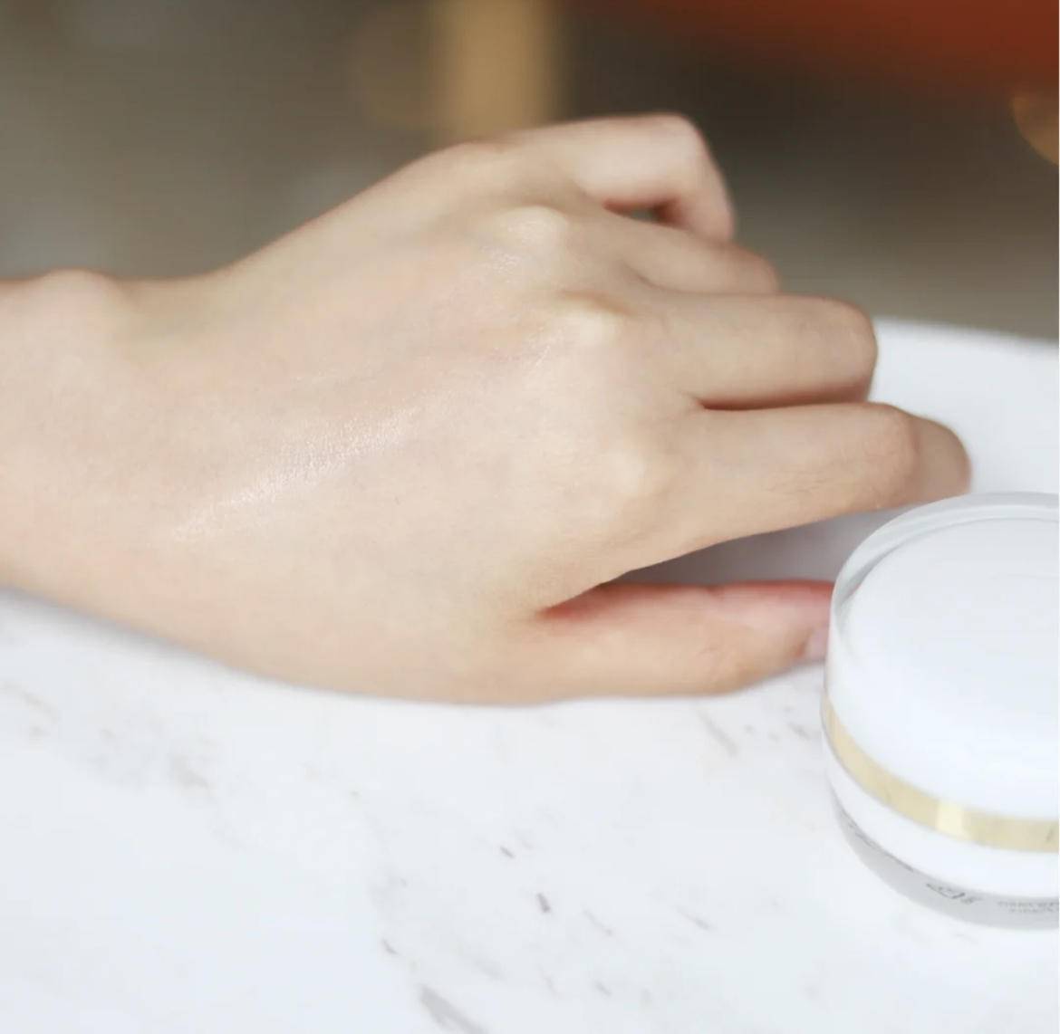 垮脸怎么护肤改善,脸垮怎么救