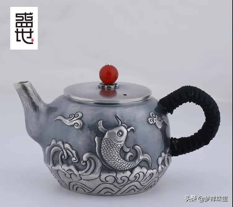 梦祥盛世银酒壶,纯手工高浮雕银壶