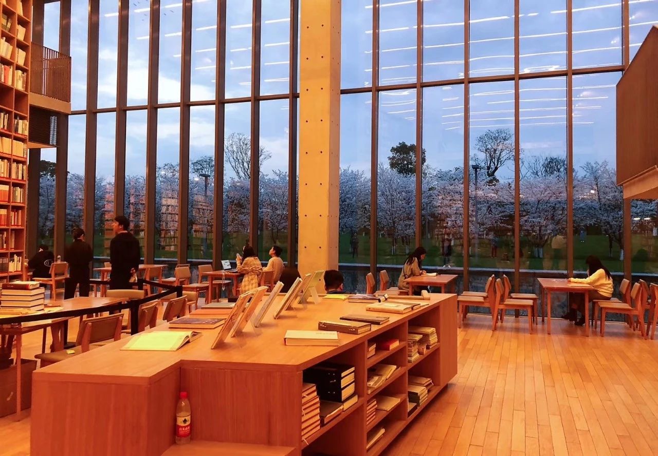 这是高晓松送给杭州的礼物,实名羡慕杭州市民!