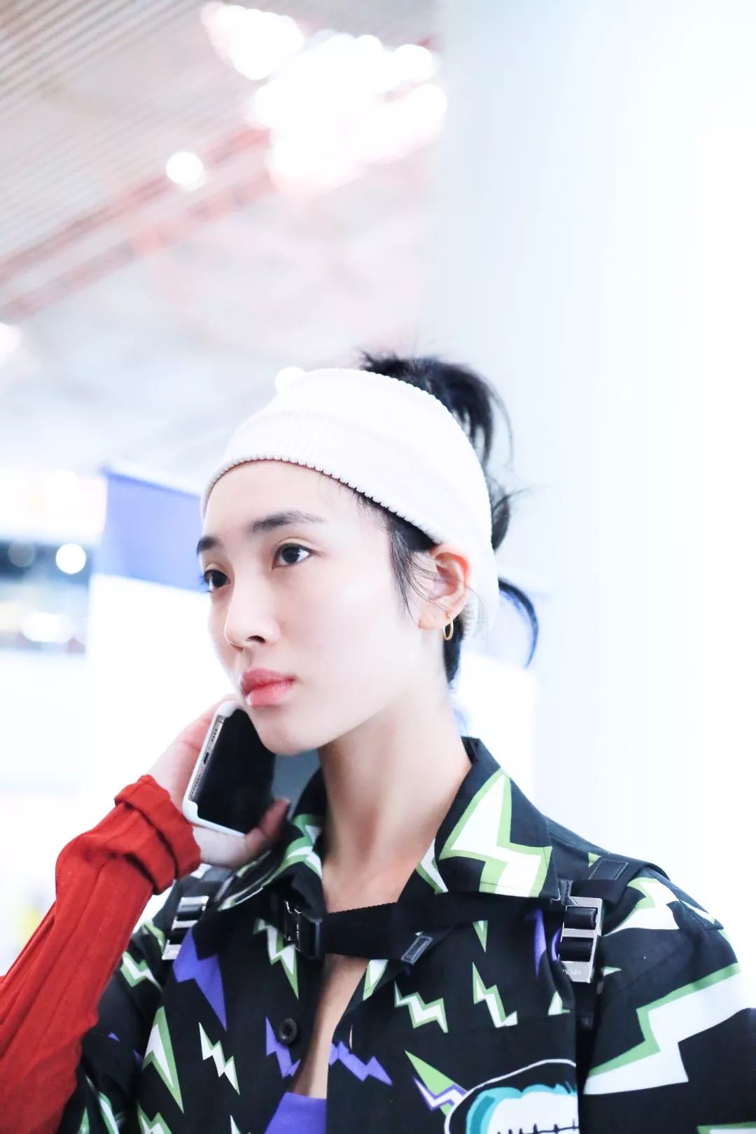 发带带来女神气质,明星戴过的发带