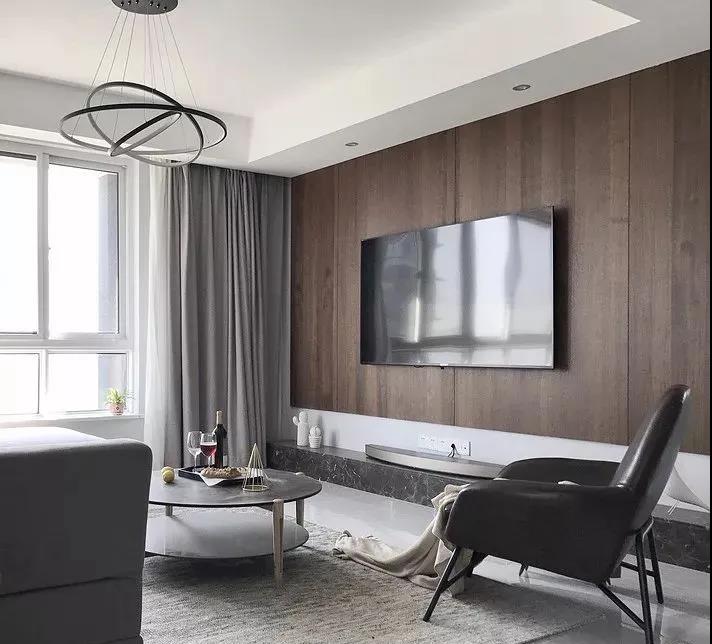 墙面除了刷漆和壁纸还有什么,原来涂料墙还能刷乳胶漆吗