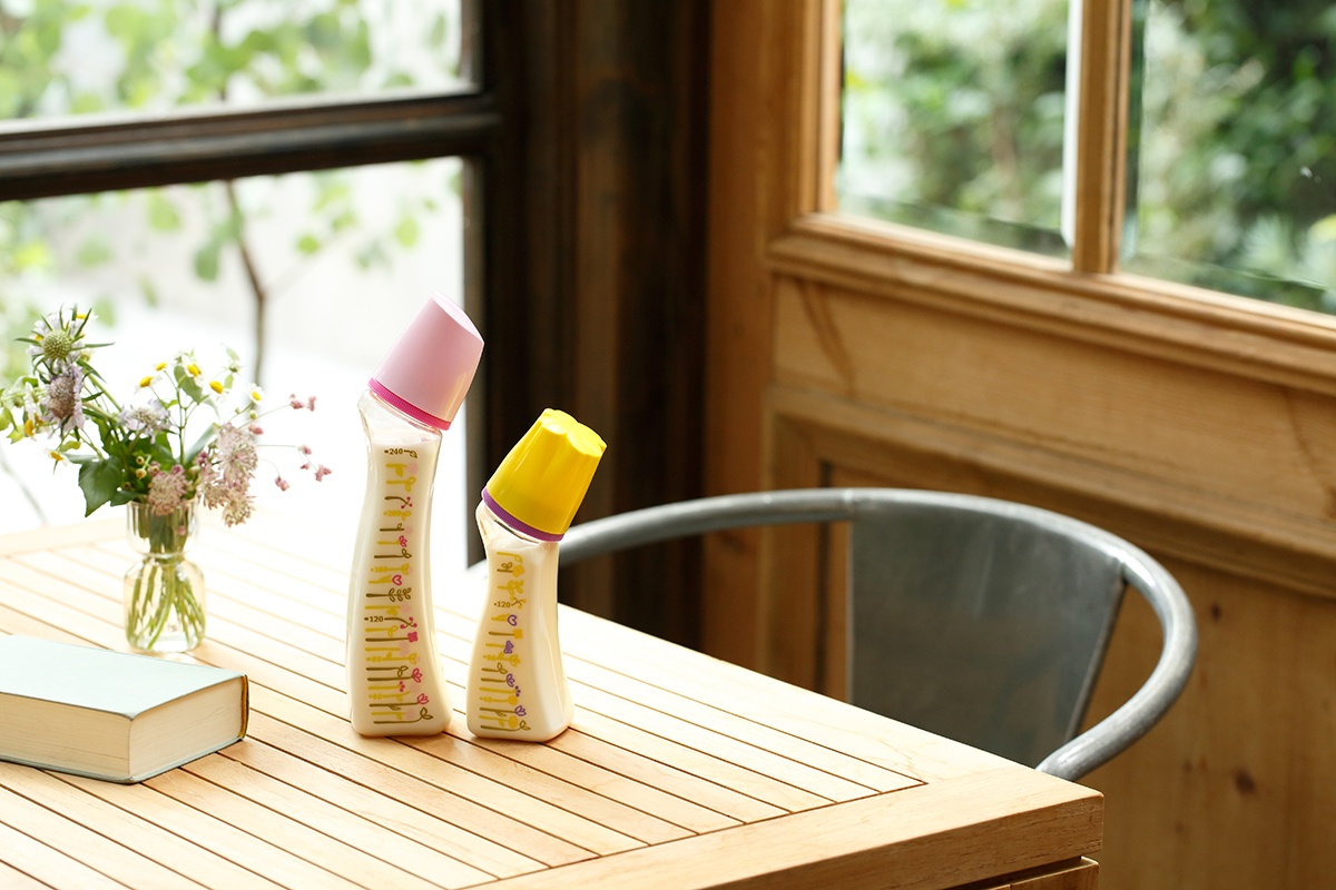 betta智能十字奶嘴奶瓶,betta母婴用品