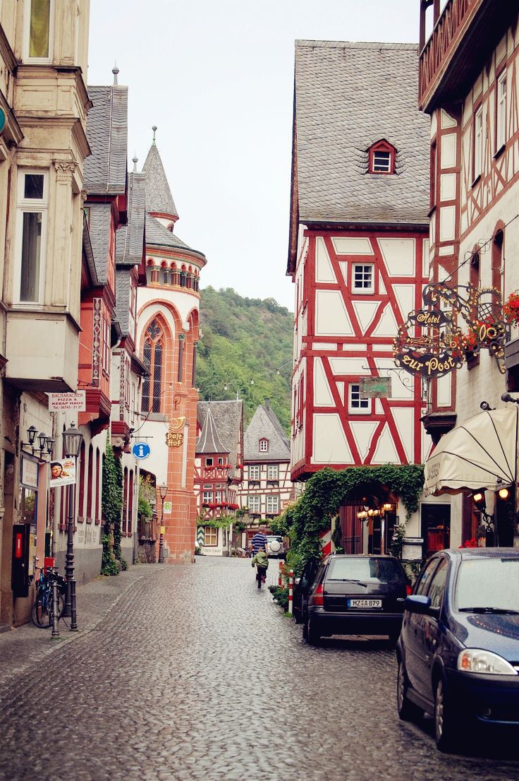 如果你已经过了相信童话的年龄，那更要来德国这座迷人的莱茵小镇