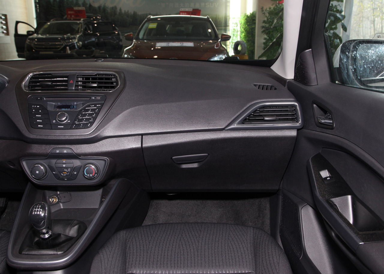 新一代福特福睿斯3缸1.5肉不肉,福特福睿斯的车型亮点是什么