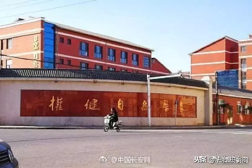 湖南衡阳13岁男孩锤杀父母案,新闻v早报