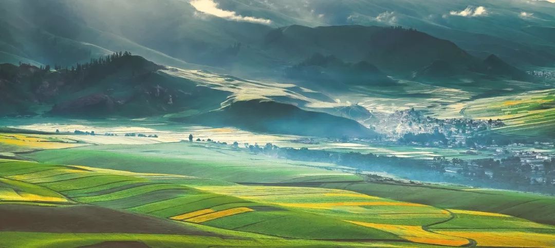 青海旅游攻略景点必去,一生一定要去一次青海吗