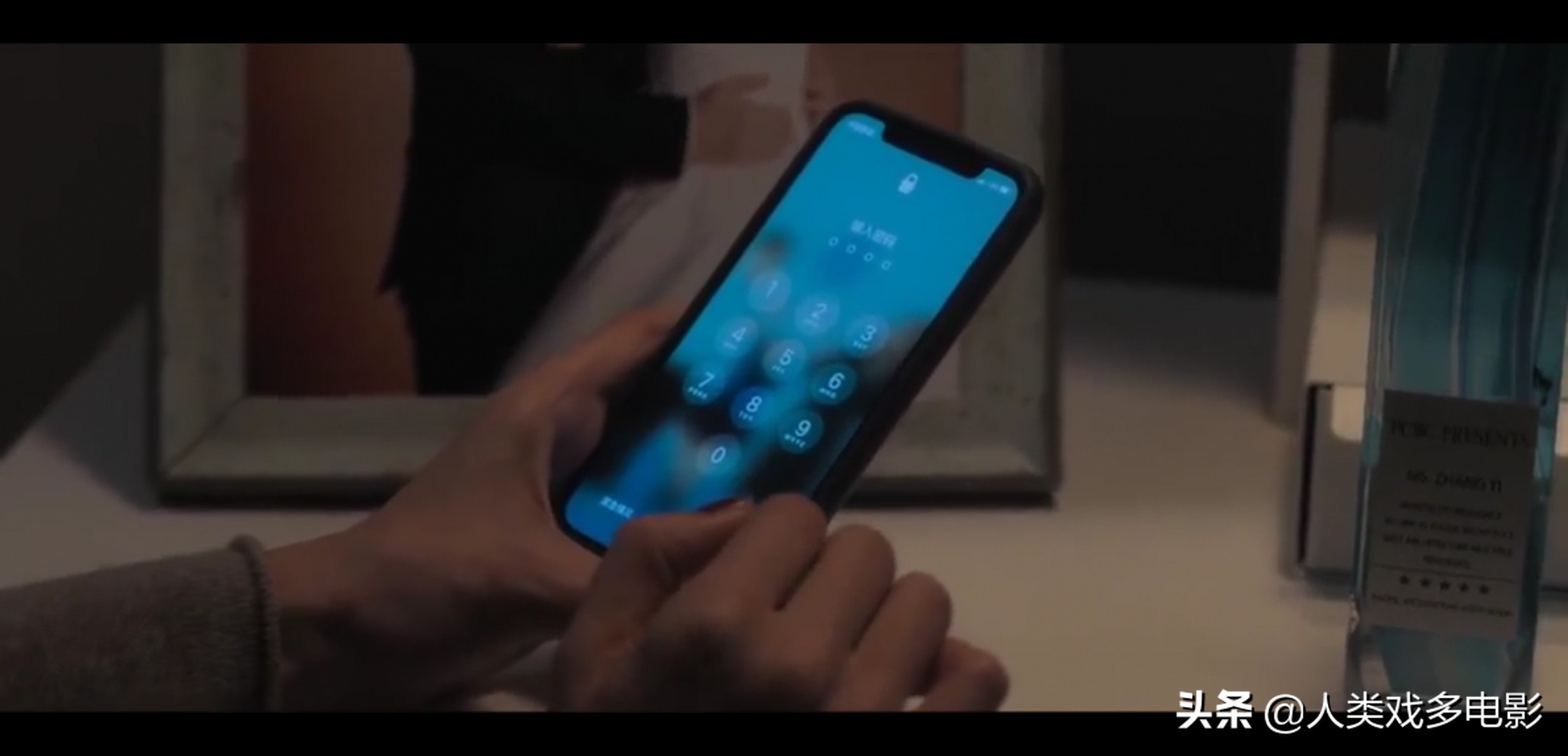 国剧版《夫妻的世界》?小宋佳《白色月光》,出轨拍出推理悬疑味