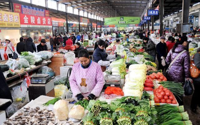 存款三百万存银行一年利息多少,100万存银行一年利息是多少2021年