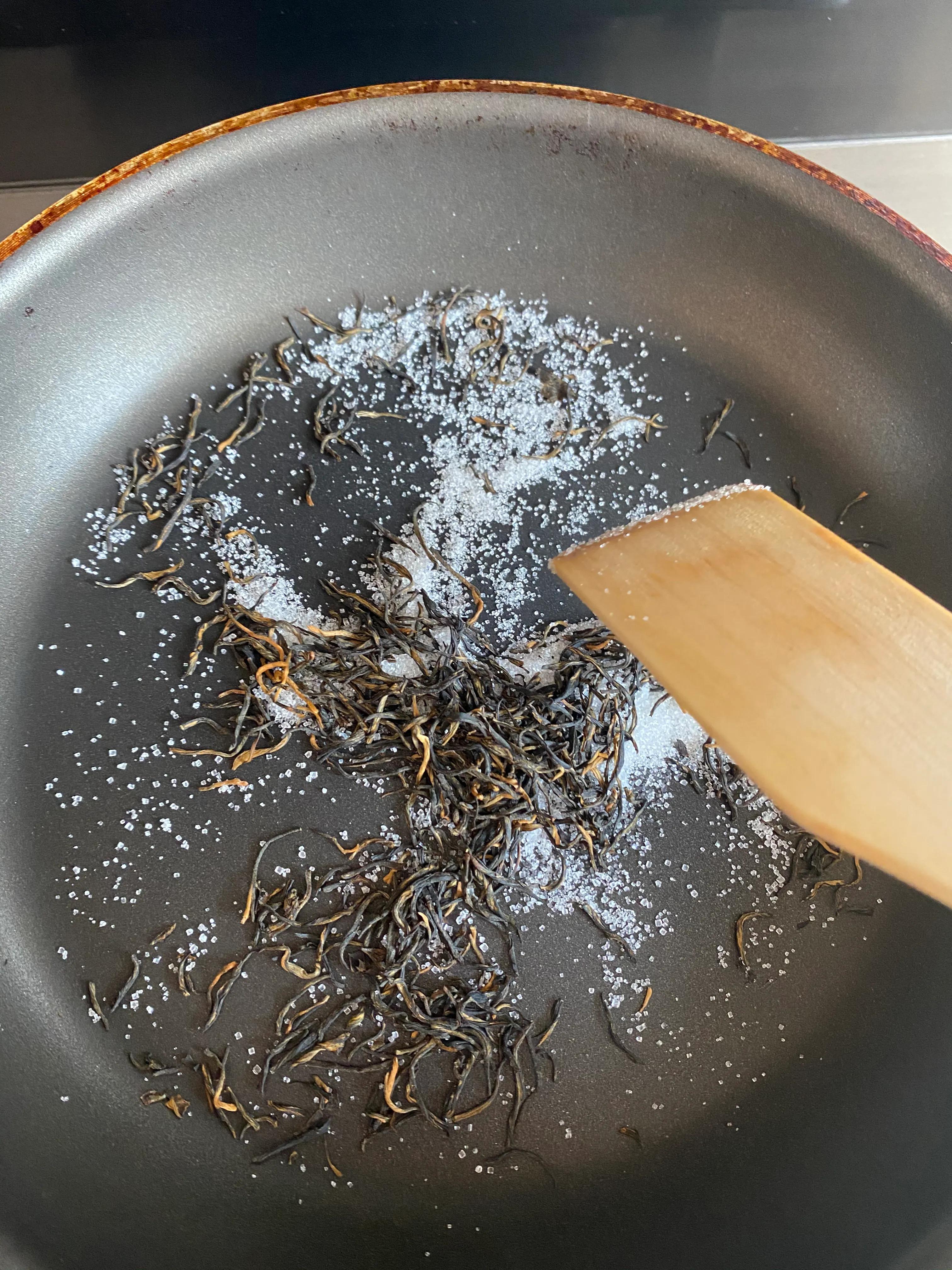 自制焦糖奶茶,自制焦糖奶茶教程简单又好喝