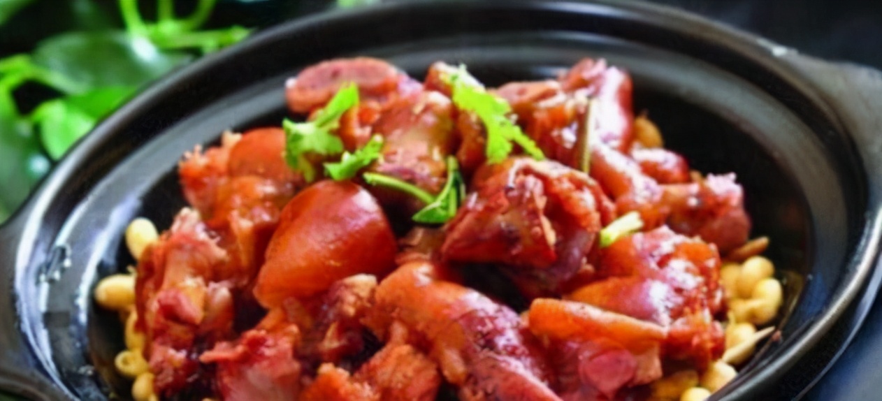 32款精品菜肴推荐荤素搭配合理,几款美味的菜肴味道很好方便易学