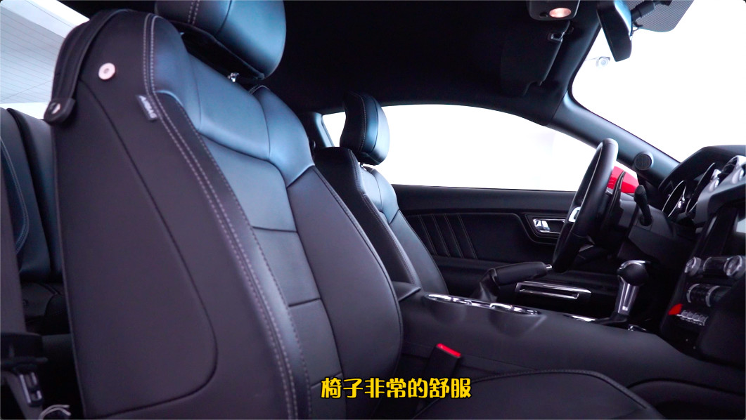 杀马特少年最爱？2.3T的Mustang究竟是野马还是野驴？