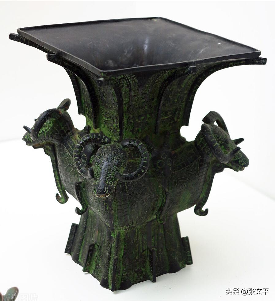 山西阳泉博物馆举办的“带钩”艺术展，恰好“押中”高考作文题